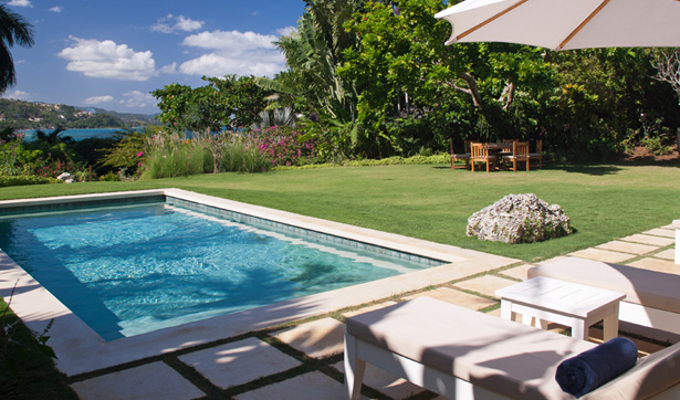 Roundhill Resort & Villa